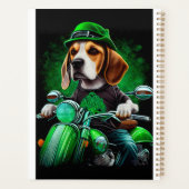 Beagle hond rijdt op fiets St. Patrick's Day Planner (Achterkant)