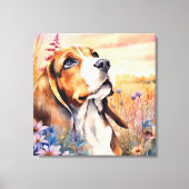Beagle-hondenliefhebber met weide vol wilde bloeme canvas afdruk (Voorkant)