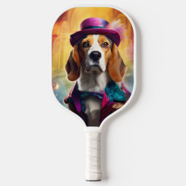 Beagle in levendig kostuum pickleball paddle