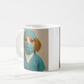 Beagle in Scrubs Koffiemok (Voorkant links)
