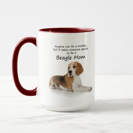 Beagle mama mok (Links)