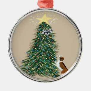 Beagle Met Wasbeer In Kerstboom Metalen Ornament