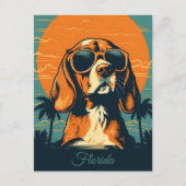Beagle met zonnebril op een strand Custom Feestdagenkaart (Voorkant)
