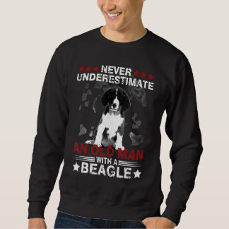 Beagle onderschat nooit een oud Man Trui