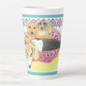 Beagle Pool Party Latte Mok (Voorkant)
