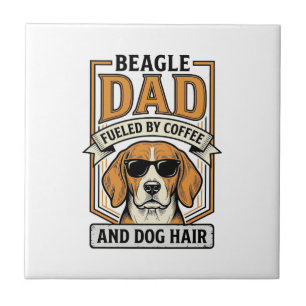 Beagle Vader Aangedreven door Koffie en Hondenhaar Tegeltje