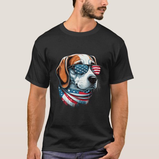 Beagle Waving The American Flag Proud T-shirt (Voorkant)