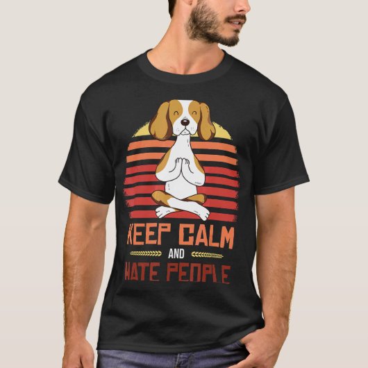 Beagle Yoga Blijf Kalm T-shirt (Voorkant)