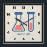 Beaker & Test Tube Science Geëerd Vierkante Klok<br><div class="desc">Een klok met een schattige tekening van een reageerbuis en een bekerglas. Ideaal voor wetenschappelijke liefhebbers.</div>