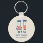 Beaker & Test Tube Science Vervolgende dag Sleutelhanger<br><div class="desc">Een verjaardagsketen voor een wetenschapsfeestje. Een schattige tekening van een reageerbuis en een bekerglas. Ideaal voor soorten wetenschap.</div>