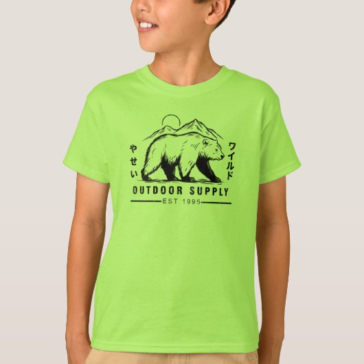 Bear adventure outdoor supply t-shirt (Voorkant)
