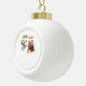 Bear And Deer Conversation Funny Wildlife Design Keramische Bal Ornament (Rechts)