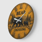 Bear Crossing Cabin Mountain Wildlife Gift Grote Klok (Hoek)