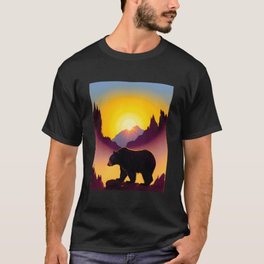 Bear Enjoying A T-shirt (Voorkant)