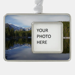 Bear Lake-weerkaatsing II Verzilverd Omlijst Ornament