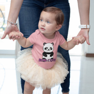 BEAR-Y SCHATTIGE PANDA BEER ROZE (VOOR- EN ACHTERK ROMPER