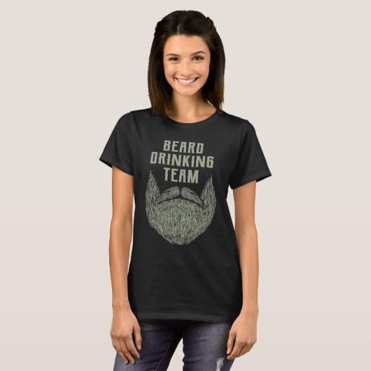 Beard Drinking Team  Beer  Humor Drinker T-shirt (Voorkant volledig)