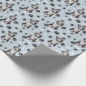 Bearded Collie Dog Paw Print Pattern op Silver Cadeaupapier (Hoek)