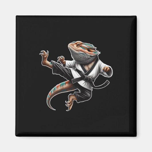 Bearded Dragon Flying Kick Pose Karate Samurai Nin Magneet (Voorkant)