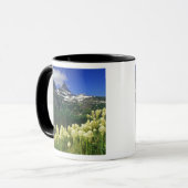 Beargrass bij Logan Pass in Glacier National Park Mok (Voorkant links)