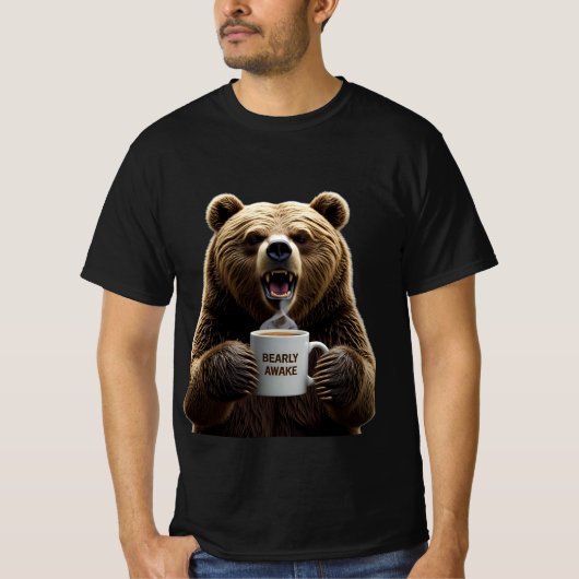 Bearly Awake: Grumpy Beer Coffee Graphic T-shirt (Voorkant)