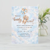Bearly Wait Blauwe Teddyshirt Beer Babyshower Kaart (Staand voorkant)