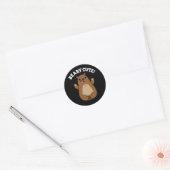 Beary Cute Teddy Bear Pun Dark BG Ronde Sticker (Envelop)