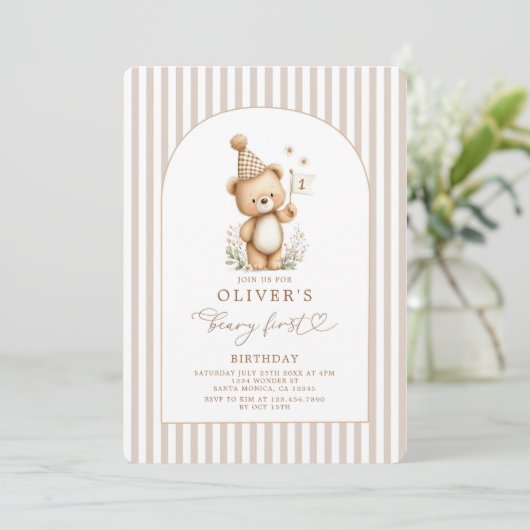 Beary First Birthday Boy Invitation Kaart (Staand voorkant)