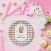 Beary First Birthday Gingham Papieren Bordje (Feest)