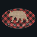 Beary Merry Christmas Plaid Burlap Beer Ovale Sticker<br><div class="desc">Een sticker met een afbeelding van een jute beren silhouet. Tekst eronder zegt,  "BEARY MERRY CHRISTMAS" Achtergrond is rood en zwart houthakker buffel plaid check.</div>