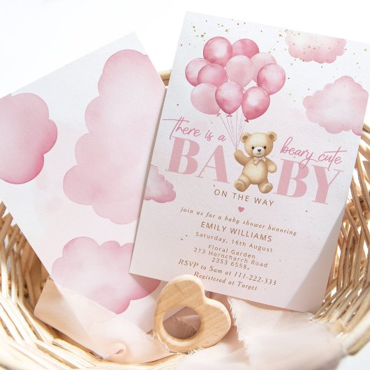 Beary schattige baby op de weg roze teddybeer ball kaart