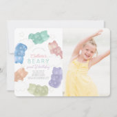 Beary Sweet Gummy Beer Meisje Foto Verjaardag Kaart (Voorkant)