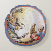 Beatrix Potter Bunny Family Round Pillow Rond Kussen (Voorkant)
