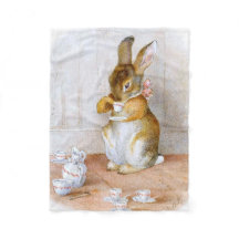 Beatrix Potter: Bunny Girl Drink Tea