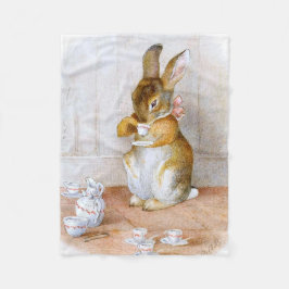 Beatrix Potter: Bunny Girl Drink Tea Fleece Deken