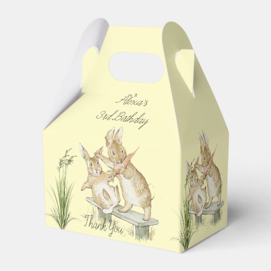Beatrix Potter, Cute Rabbits Eating Carrots Bedankdoosjes (Achterkant)