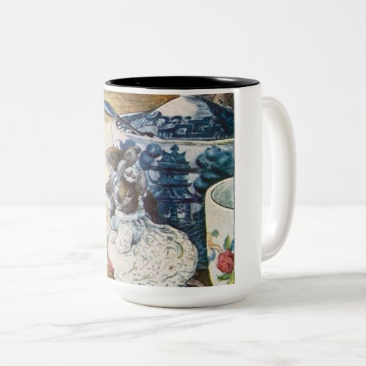 Beatrix Potter Mice Tailor van Gloucester Tweekleurige Koffiemok (Voorkant rechts)