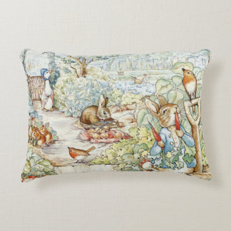 Beatrix Potter Storybook Characters Garden Accent Kussen