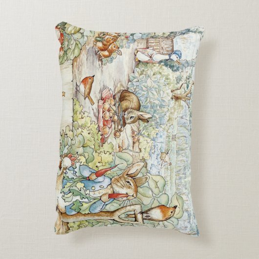 Beatrix Potter Storybook Characters Garden Accent Kussen (Achterkant (Verticaal))
