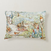 Beatrix Potter Storybook Characters Garden Accent Kussen (Achterkant)