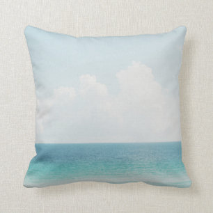Beauful Beach Photography Cool Blue Ocean Skies Kussen