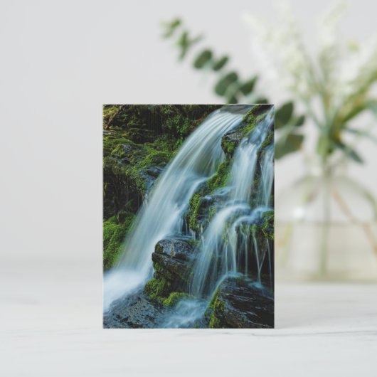 Beauful Cascade Waterfall-Briefkaart Briefkaart (Staand voorkant)