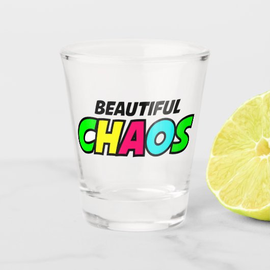 Beauful Chaos Shot Glass Glas (Voorkant)