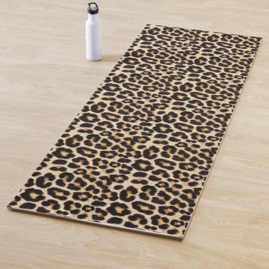 Beauful Fake Fur | Leopard Faux Fur Yogamat (In situ)