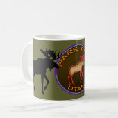 Beauful Park City Moose Medallion Gear Koffiemok (Voorkant links)