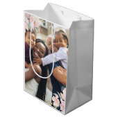 Beauful Pink Floral Foto Moederdag Medium Cadeauzakje (Achterkant Gekanteld)