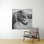 BEAUTIFUELE HOREN WANDKLEED (In situ)