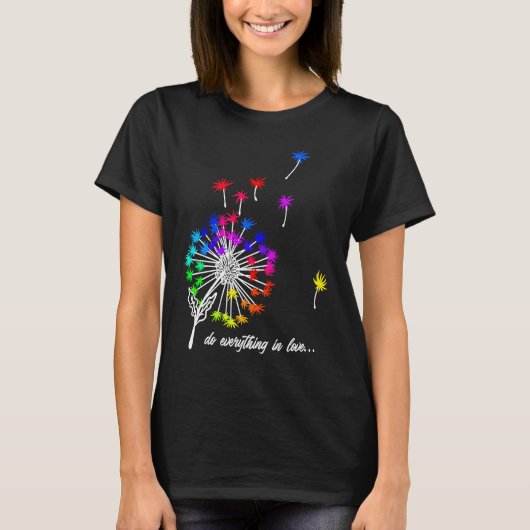 Beautiful dandelion with colourful spores flying a t-shirt (Voorkant)