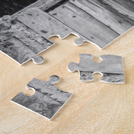 Beautiful Horses Rustic Barn B&W Oversized Legpuzzel (Zijkant)