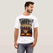 Beautiful Intricate Hot Air Balloon In Mountains T-shirt (Voorkant volledig)